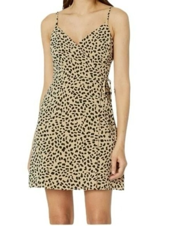 Sanctuary Dresses & Skirts - Sanctuary Leopard Wrap Mini Dress Beige Black Date Night Chic